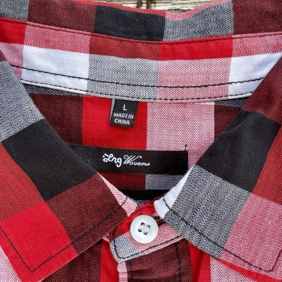 Stylish Red and Black Checkered Shirt LRG streetwear button down mens L y2k 00s - Picture 4 of 4